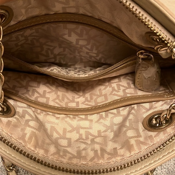 Dkny shoulder bag - Picture 15 of 17